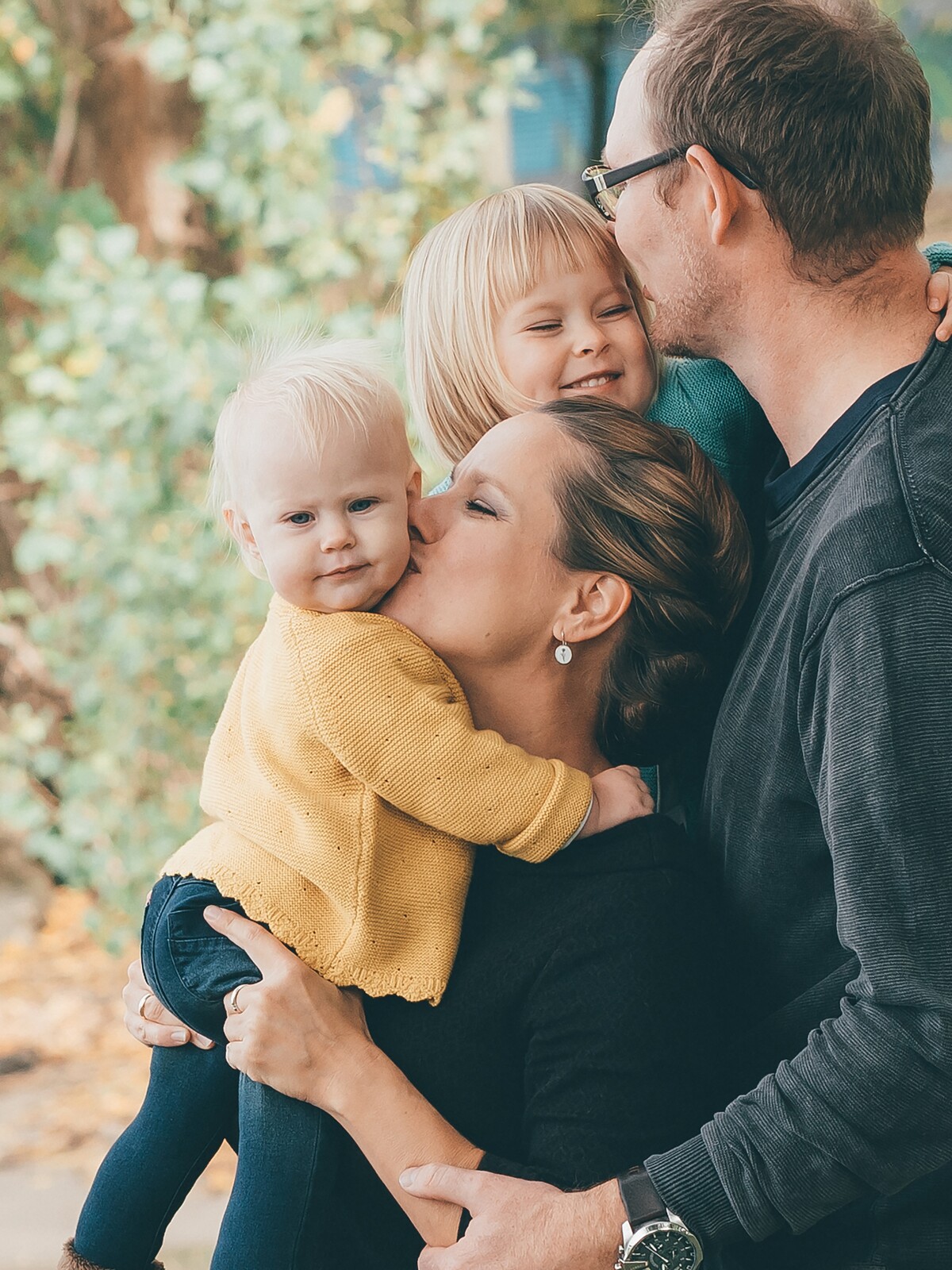 Familienfotos im Herbst – Ganz nah – Bild 1